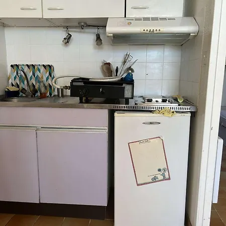 2p/cabine, 4 Couchages, Plage, Parking, Animaux Admis - Fr-1-225c-149 * Cerbere